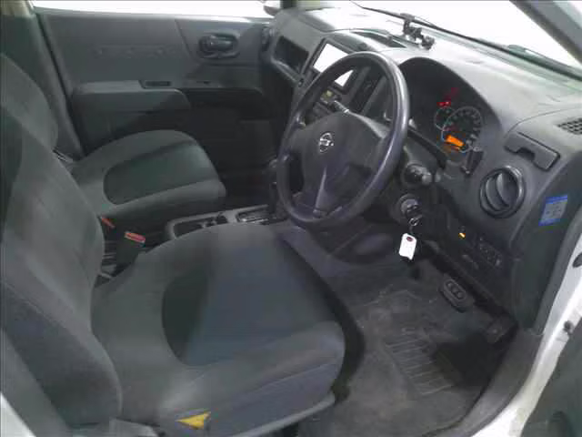 NISSAN AD