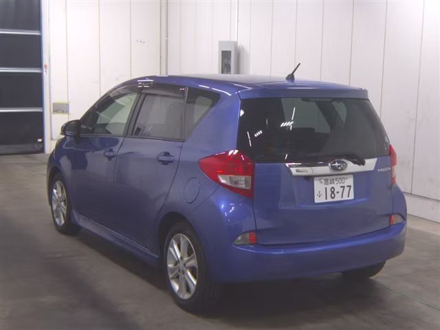 SUBARU TREZIA
