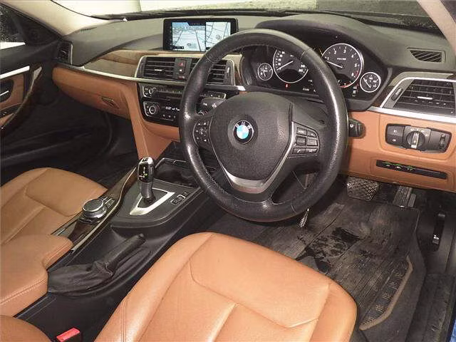 BMW 3-SERIES