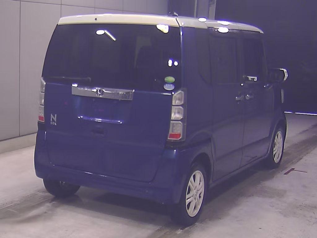 HONDA N-BOX