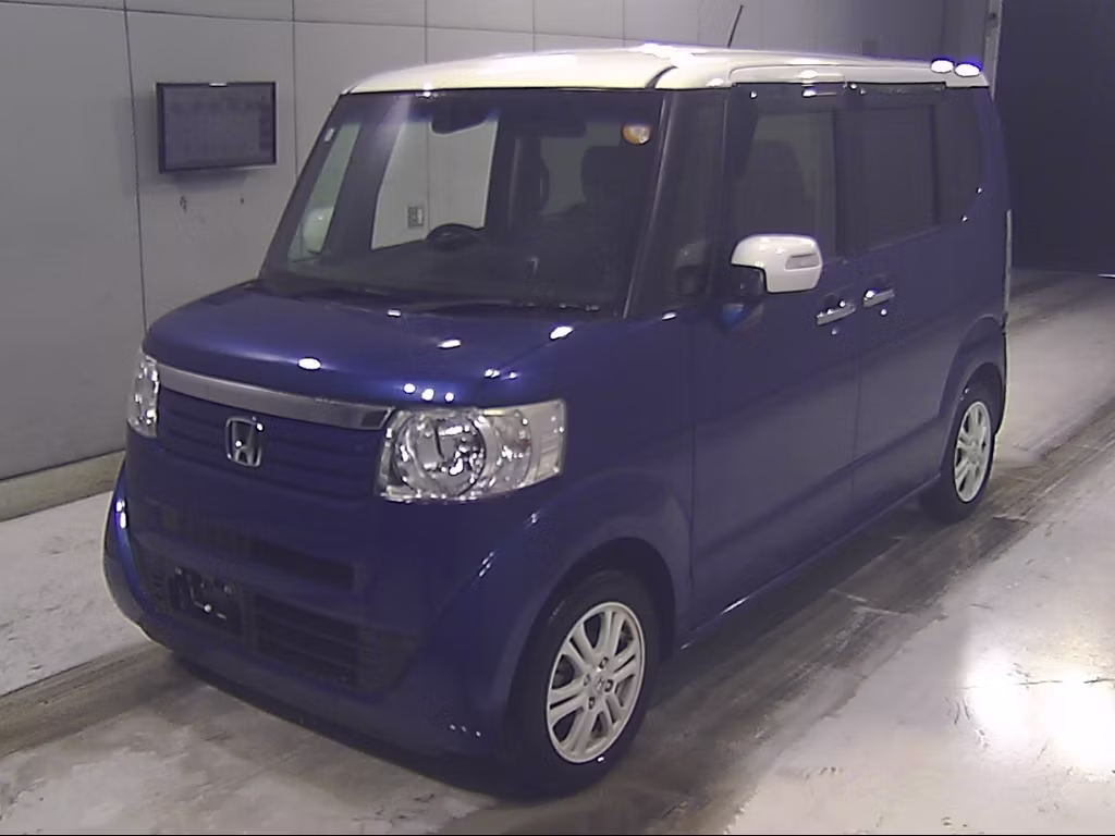 HONDA N-BOX