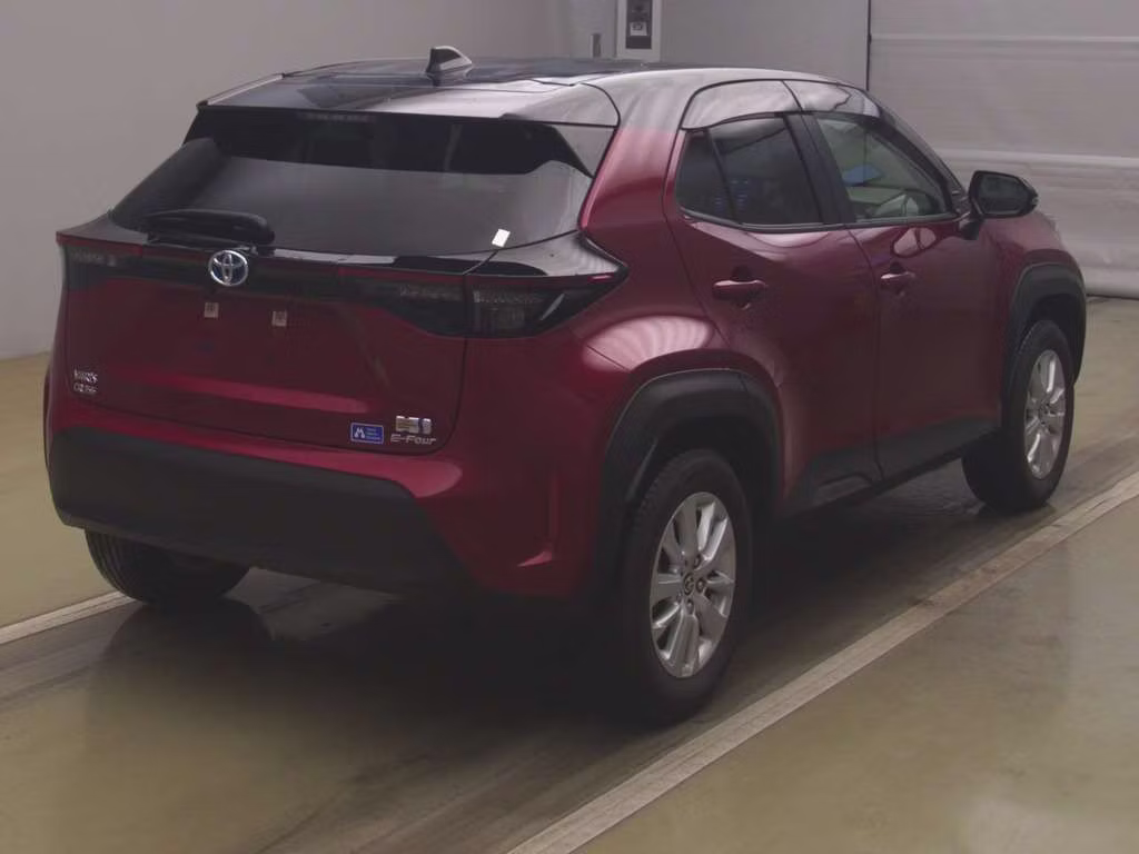 TOYOTA YARIS CROSS