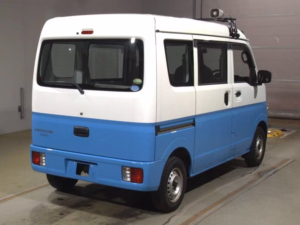 MITSUBISHI MINICAB