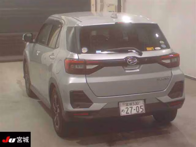 DAIHATSU ROCKY