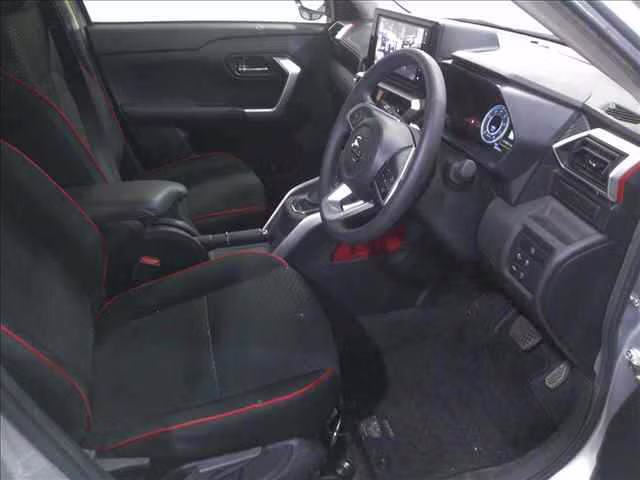 DAIHATSU ROCKY