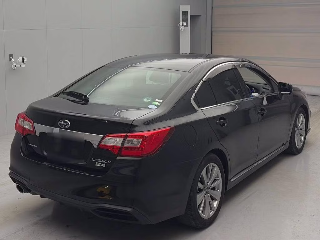 SUBARU LEGACY B4