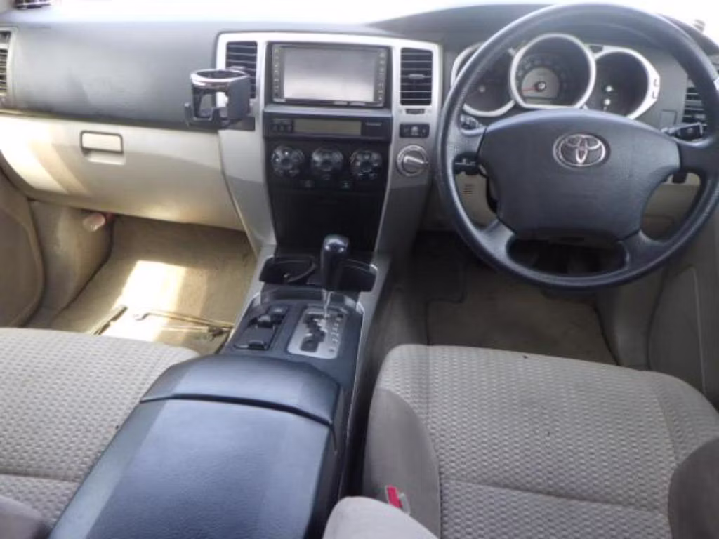 TOYOTA HILUX SURF