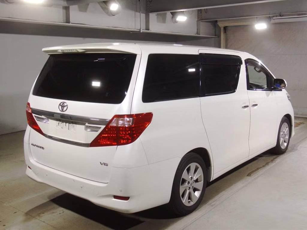 TOYOTA ALPHARD