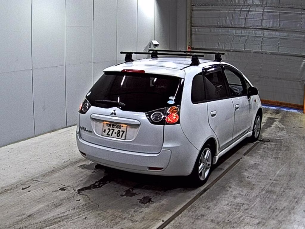 MITSUBISHI COLT PLUS