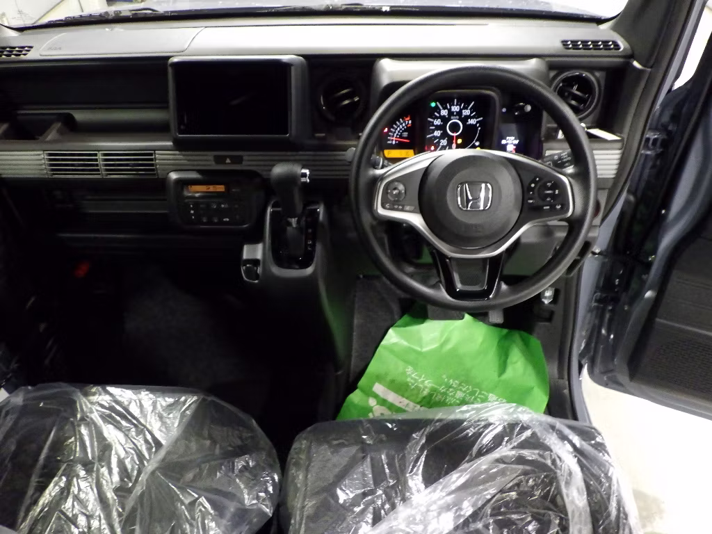 HONDA N-VAN