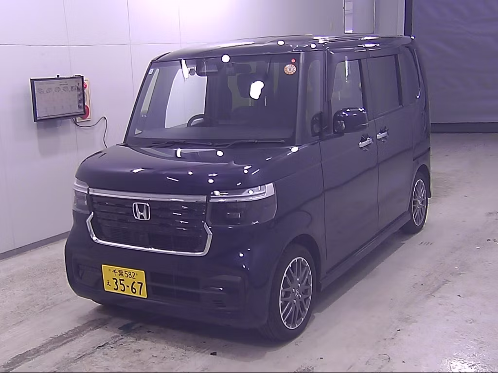 HONDA N-BOX