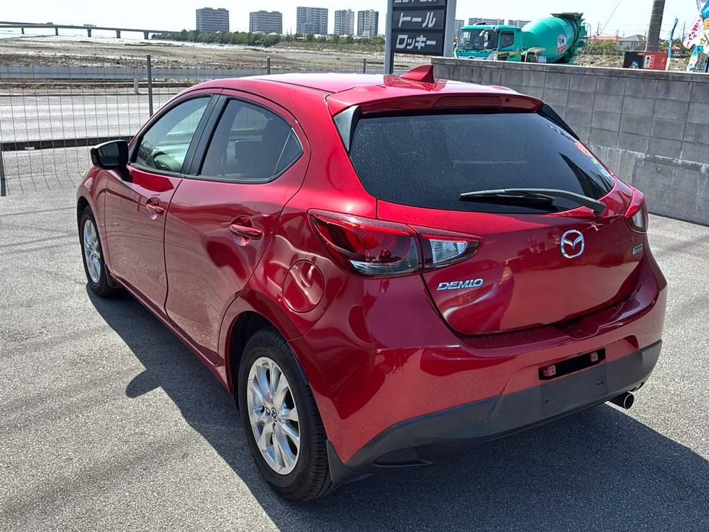 MAZDA DEMIO