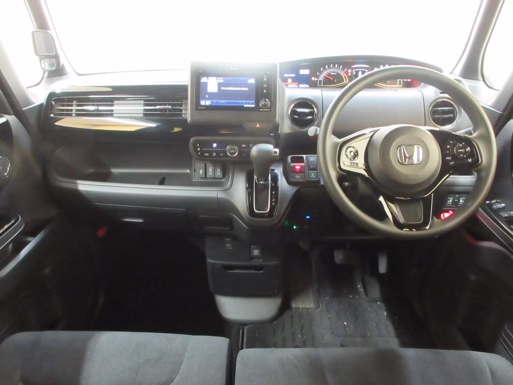 HONDA N-BOX