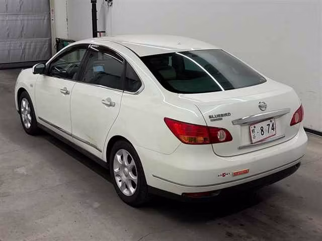 NISSAN BLUEBIRD SYLPHY