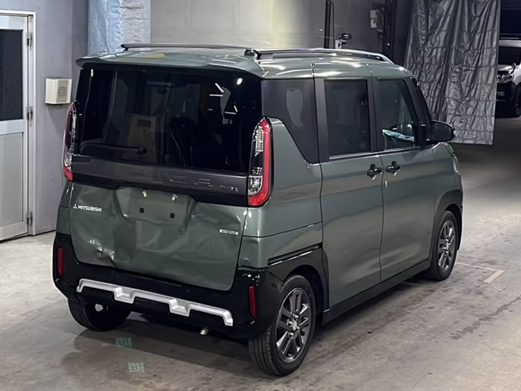 MITSUBISHI DELICA MINI