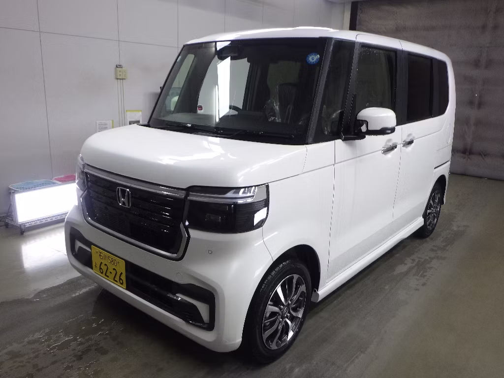 HONDA N-BOX