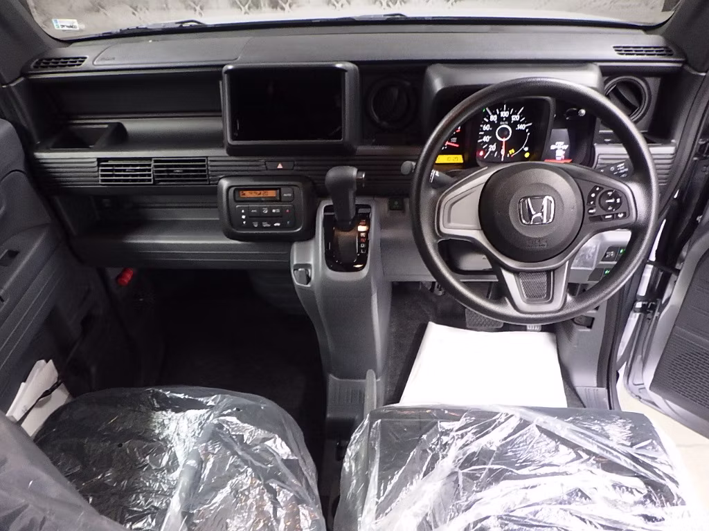 HONDA N-VAN