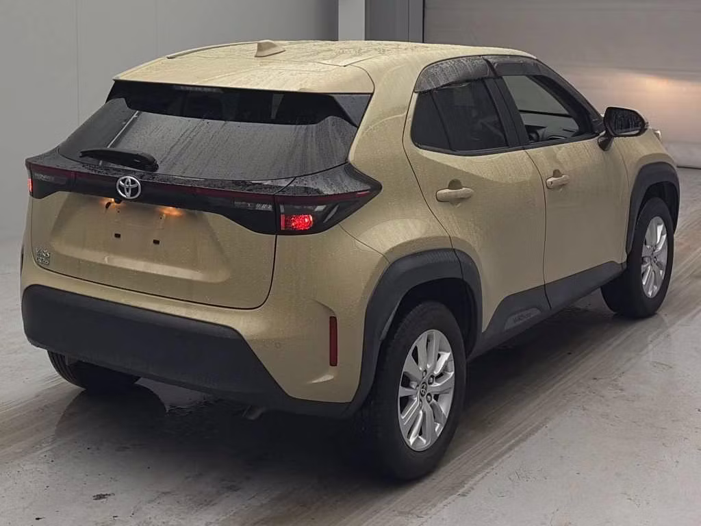 TOYOTA YARIS CROSS