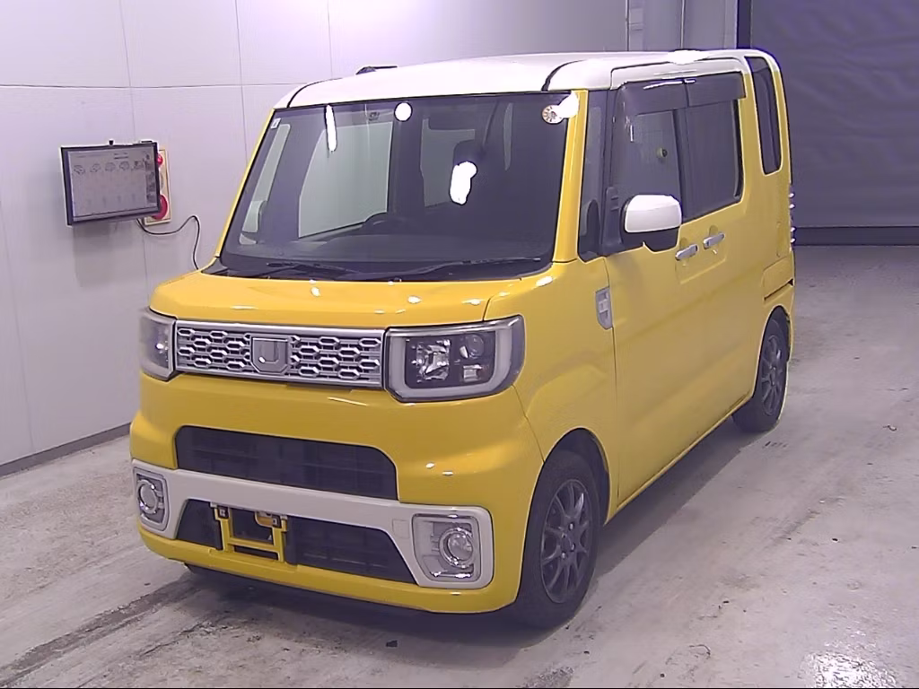 DAIHATSU WAKE