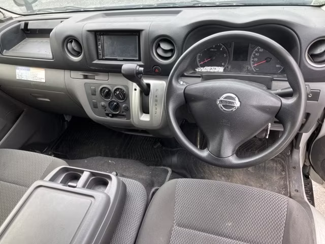 NISSAN NV350 CARAVAN