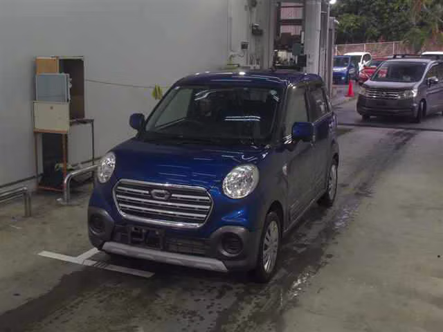 DAIHATSU CAST
