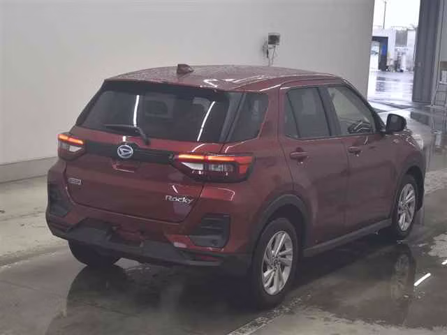 DAIHATSU ROCKY