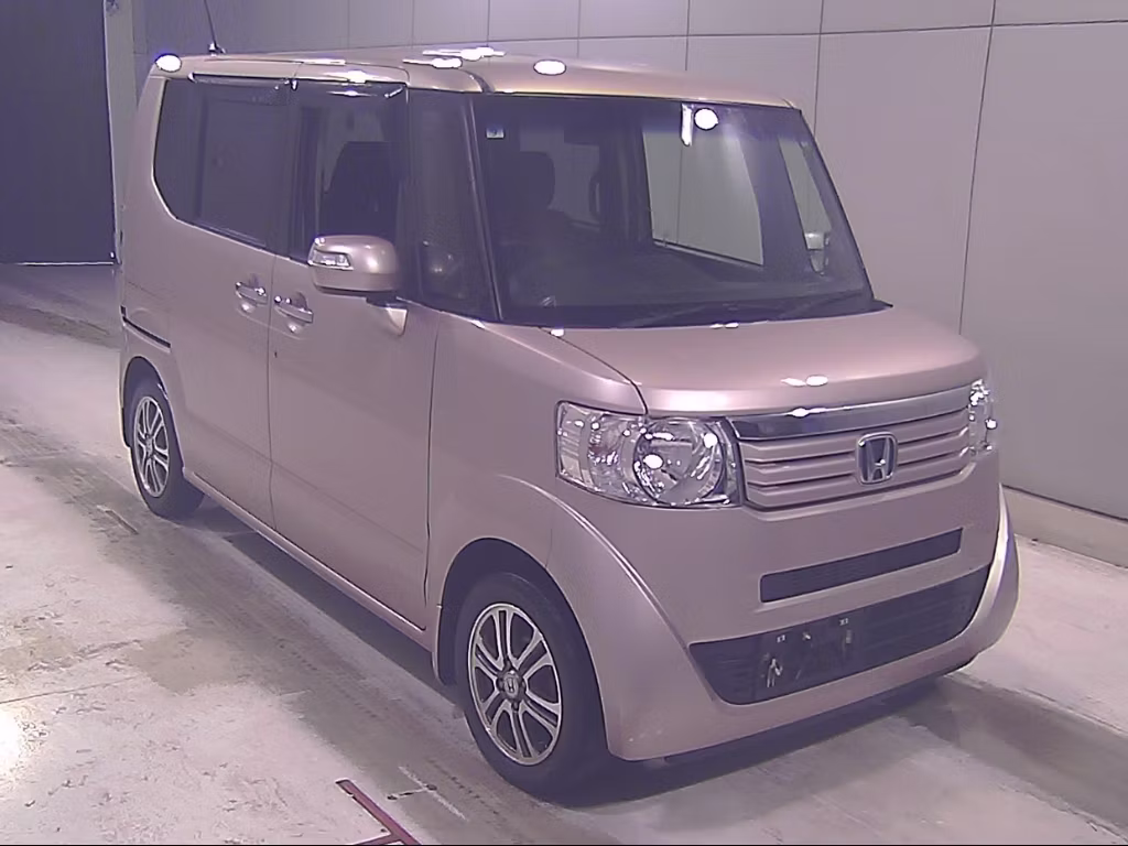 HONDA N-BOX