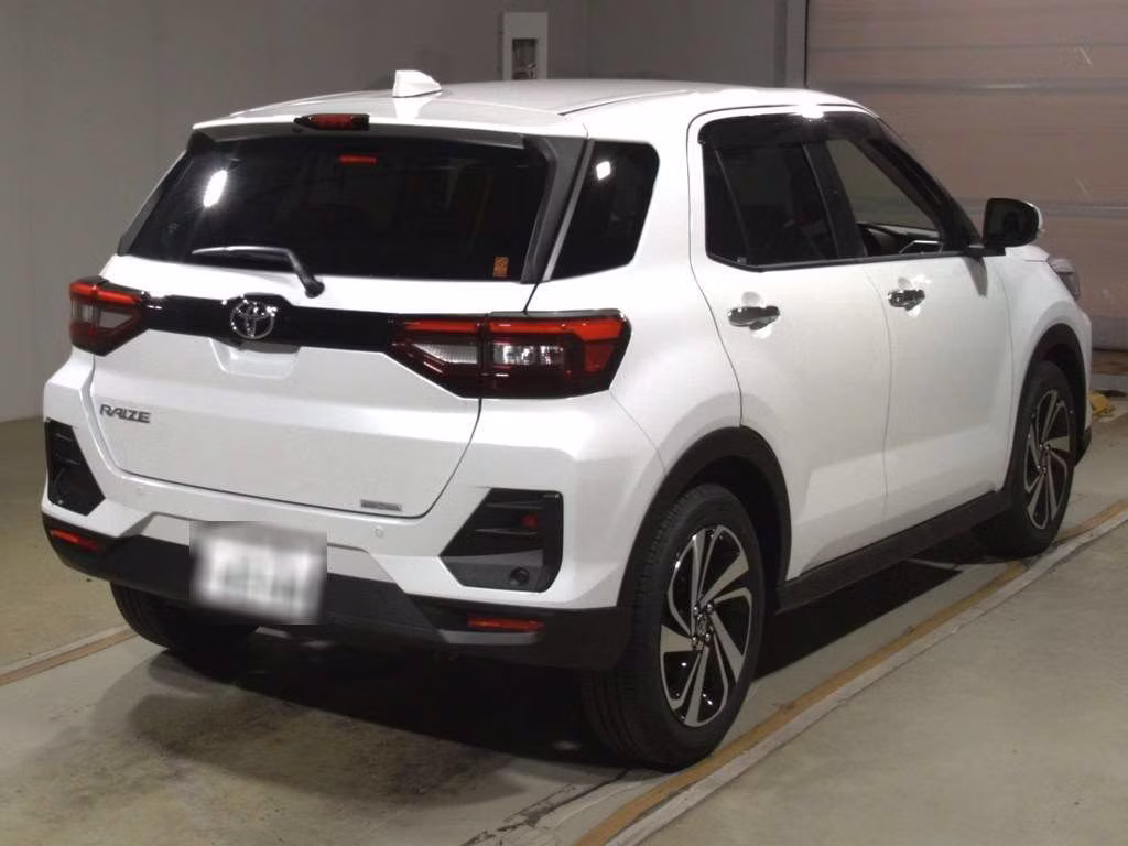 TOYOTA RAIZE