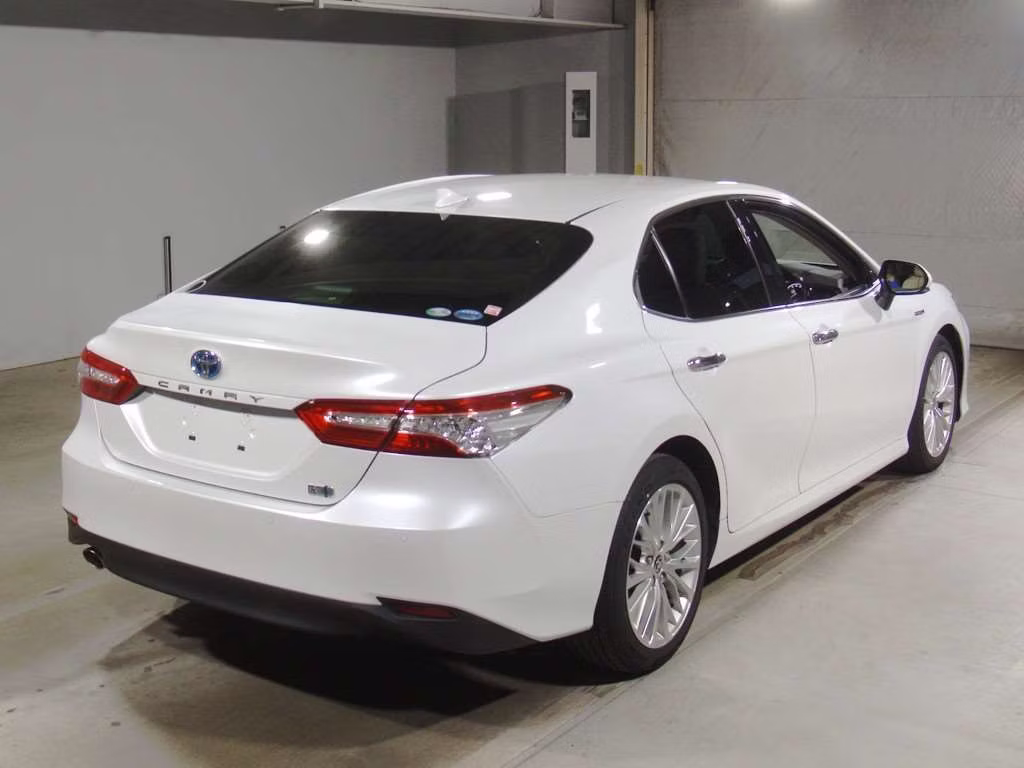 TOYOTA CAMRY