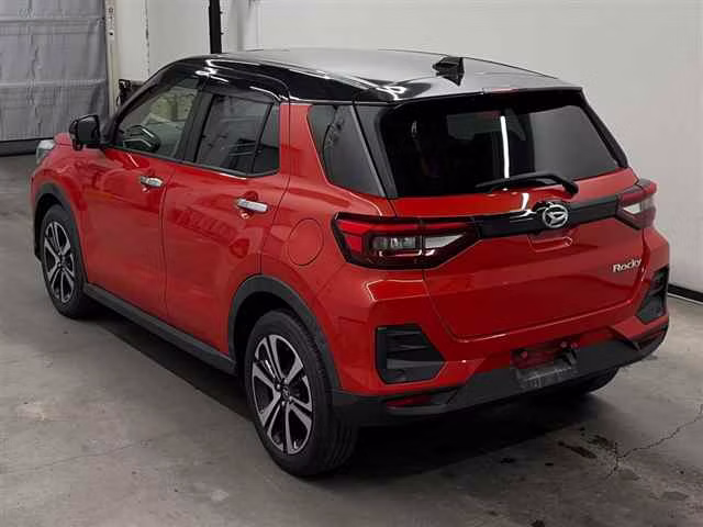 DAIHATSU ROCKY