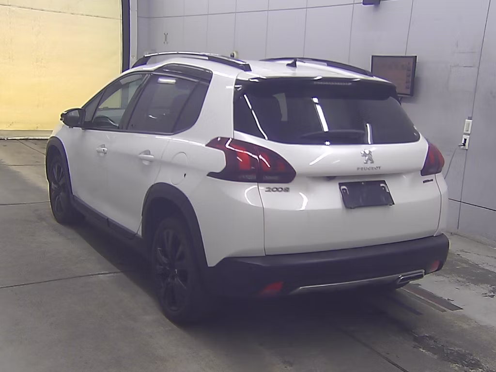 PEUGEOT 2008