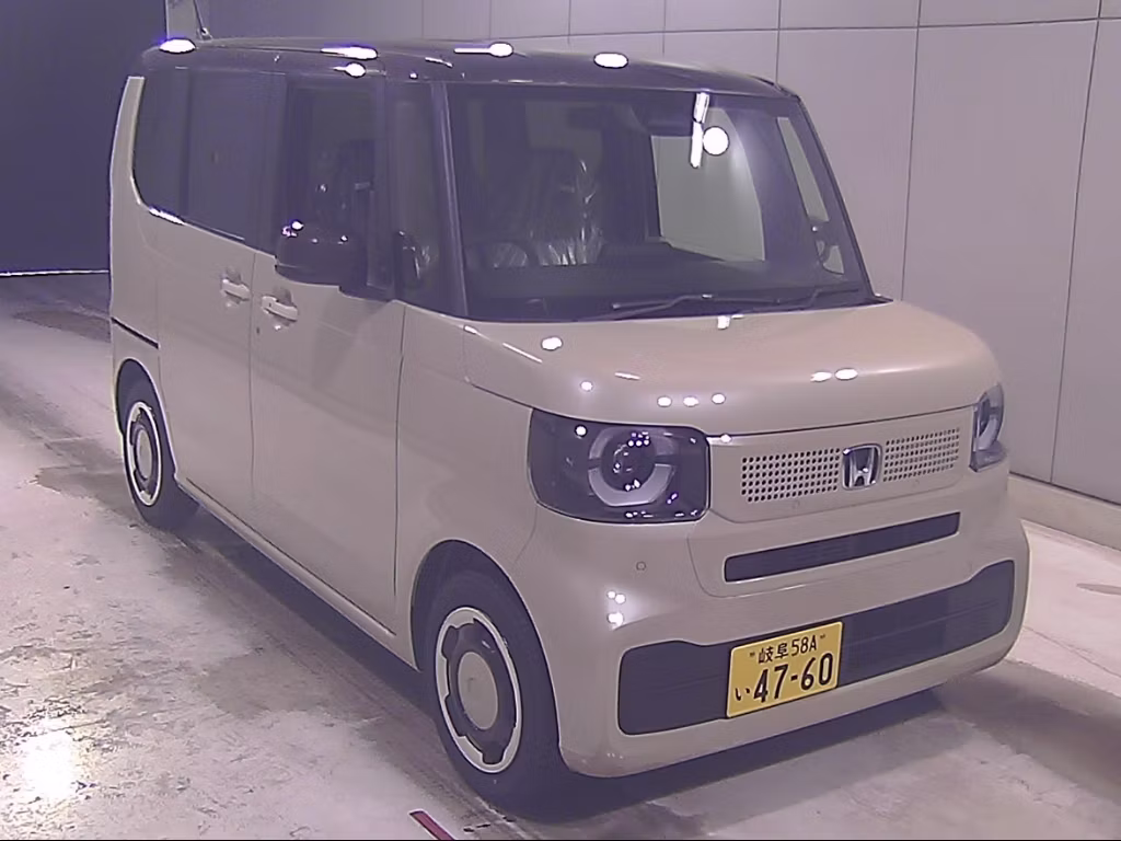 HONDA N-BOX