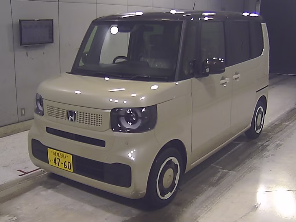 HONDA N-BOX