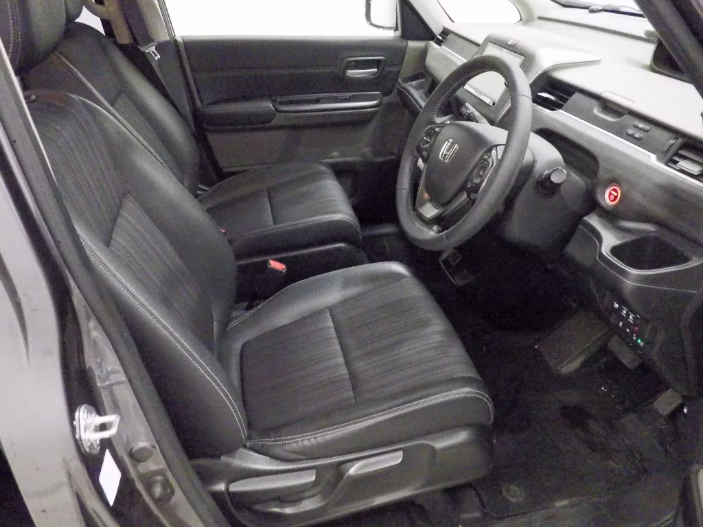 HONDA FREED+