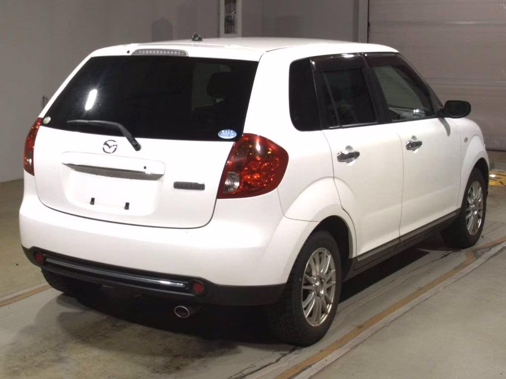 MAZDA VERISA
