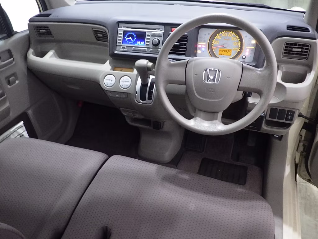 HONDA LIFE
