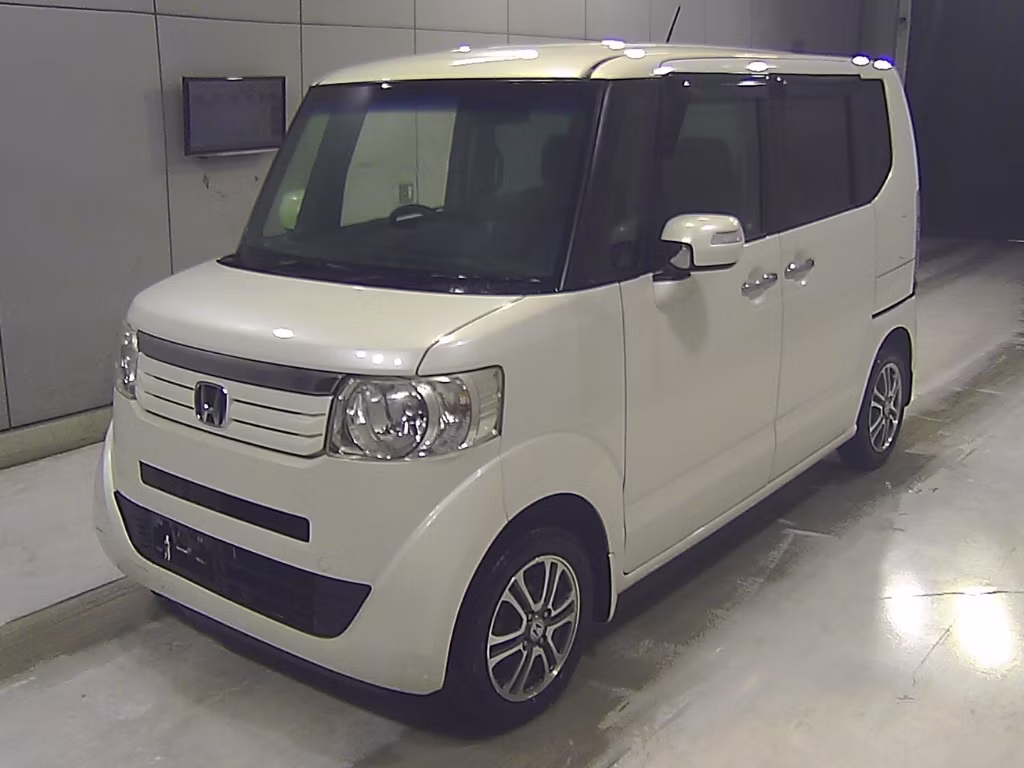 HONDA N-BOX