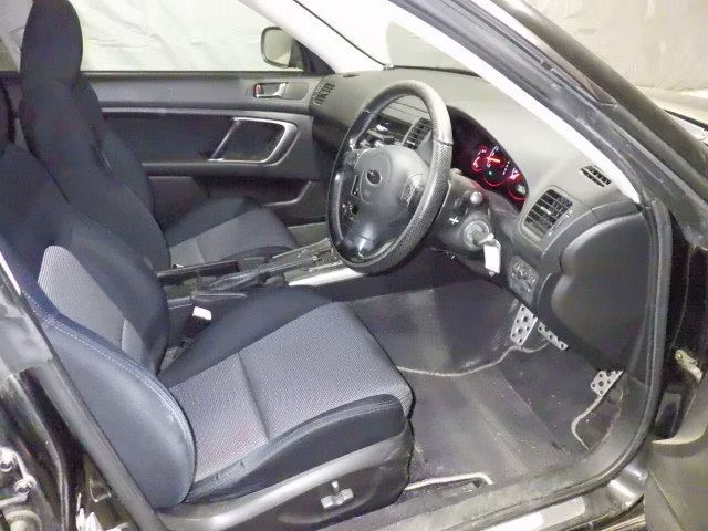 SUBARU LEGACY