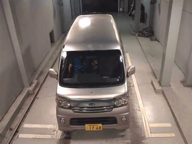 DAIHATSU ATRAI