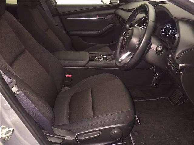 MAZDA MAZDA3