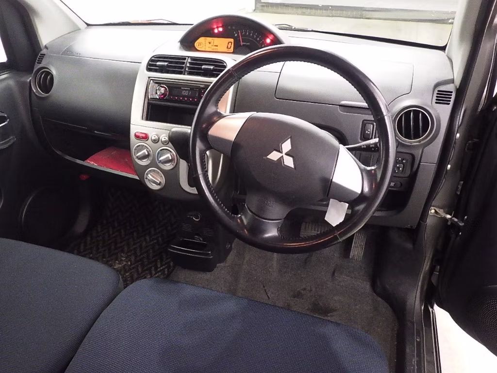 MITSUBISHI EK SPORT