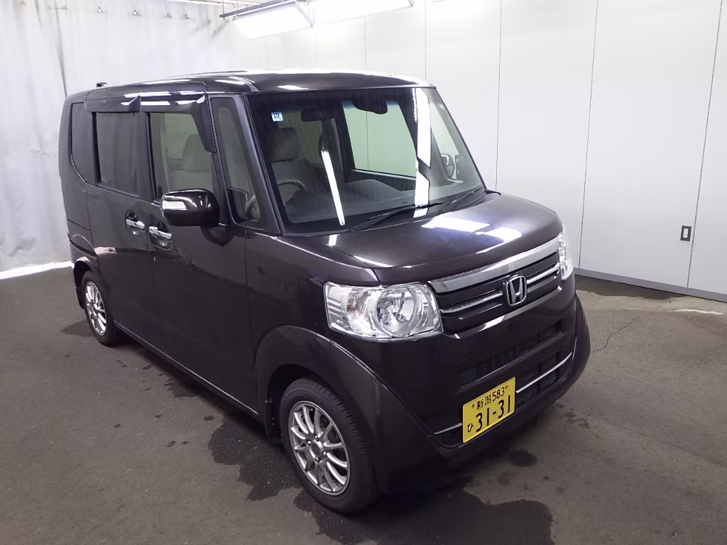HONDA N-BOX