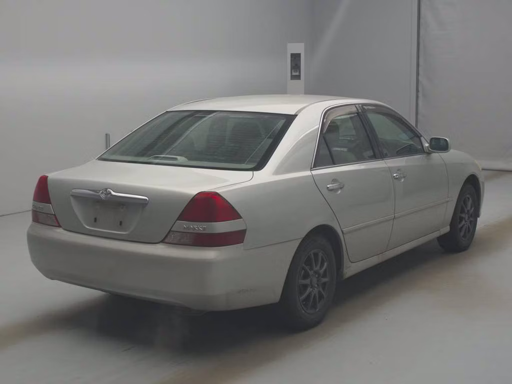 TOYOTA MARK II