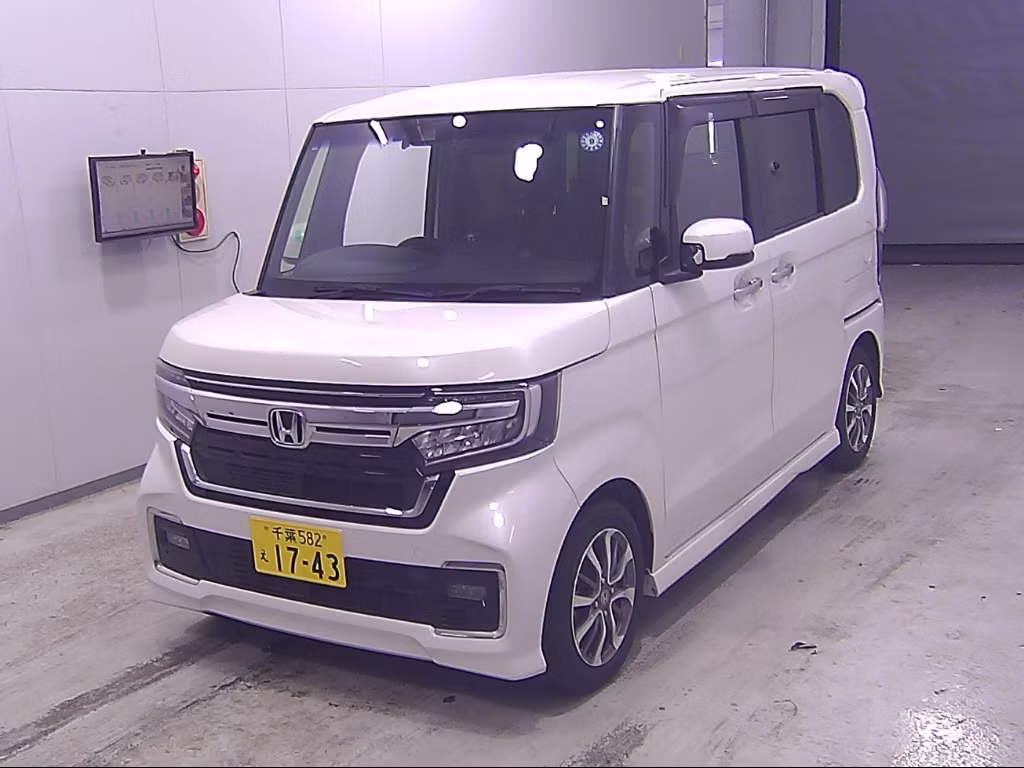 HONDA N-BOX