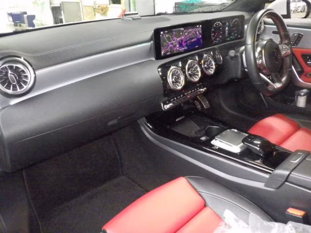 MERCEDES-BENZ A-CLASS