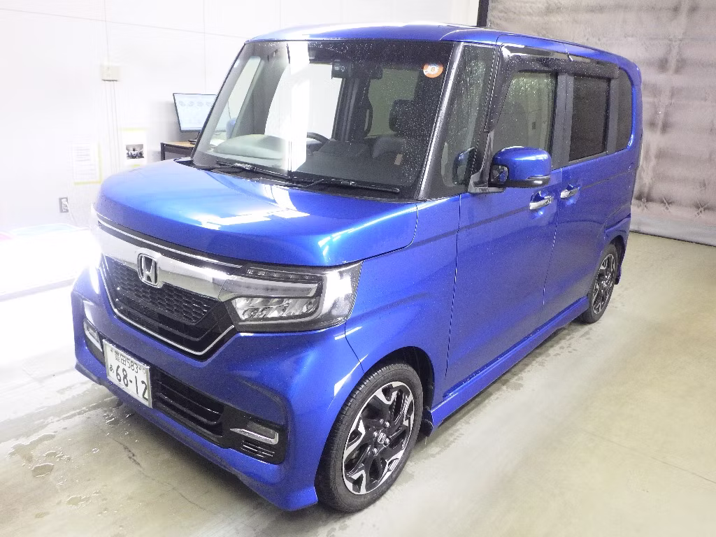 HONDA N-BOX