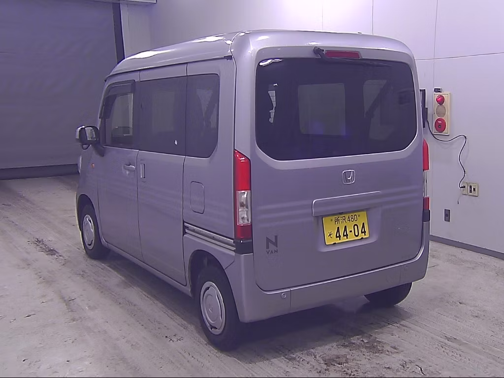 HONDA N-VAN