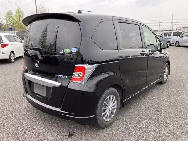 HONDA FREED