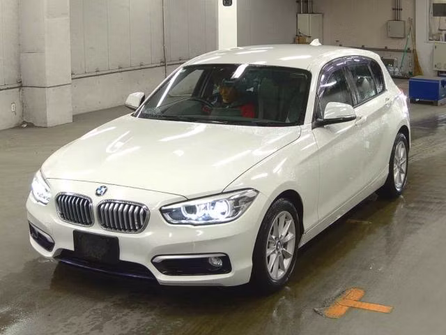 BMW 1-SERIES