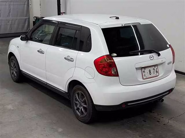 MAZDA VERISA